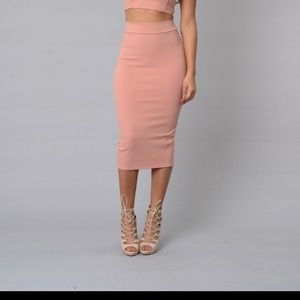 Pink pencil skirt